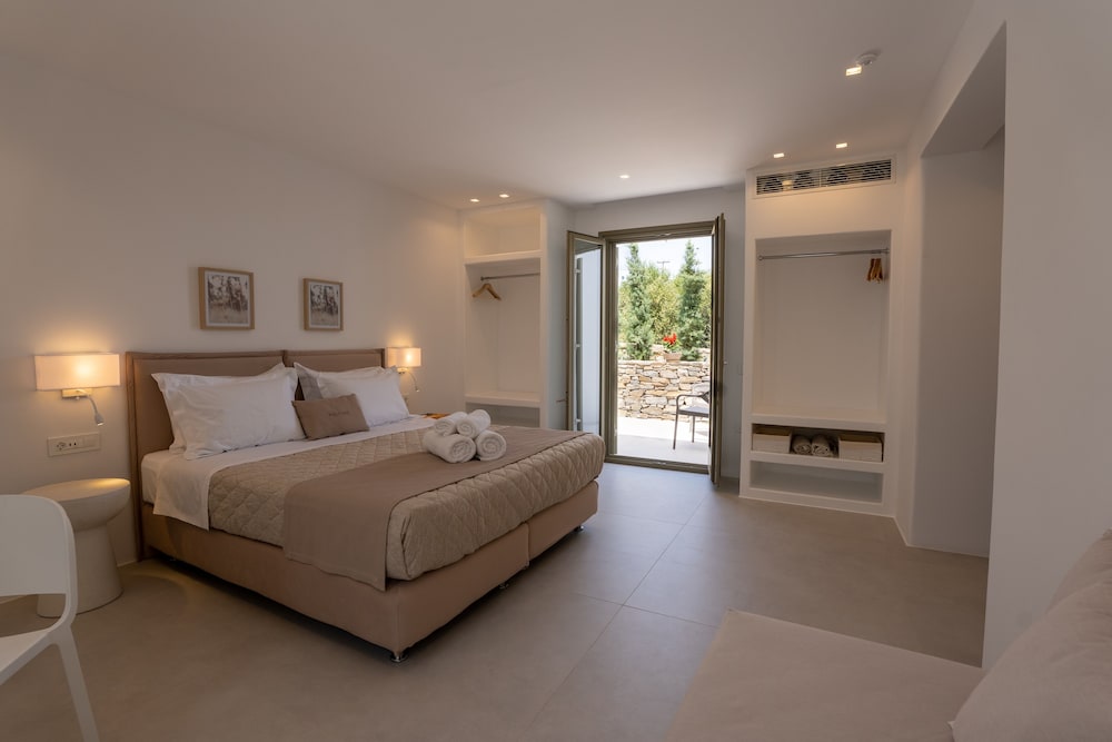 Ultimate Luxury Paradise Villa In Paros — 5-Star Luxury Hotel in Paros, Greece