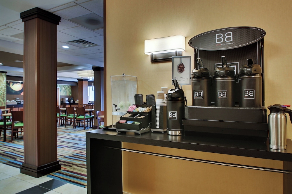 Fairfield Inn & Suites by Marriott Ottawa Starved Rock Area - photo 36