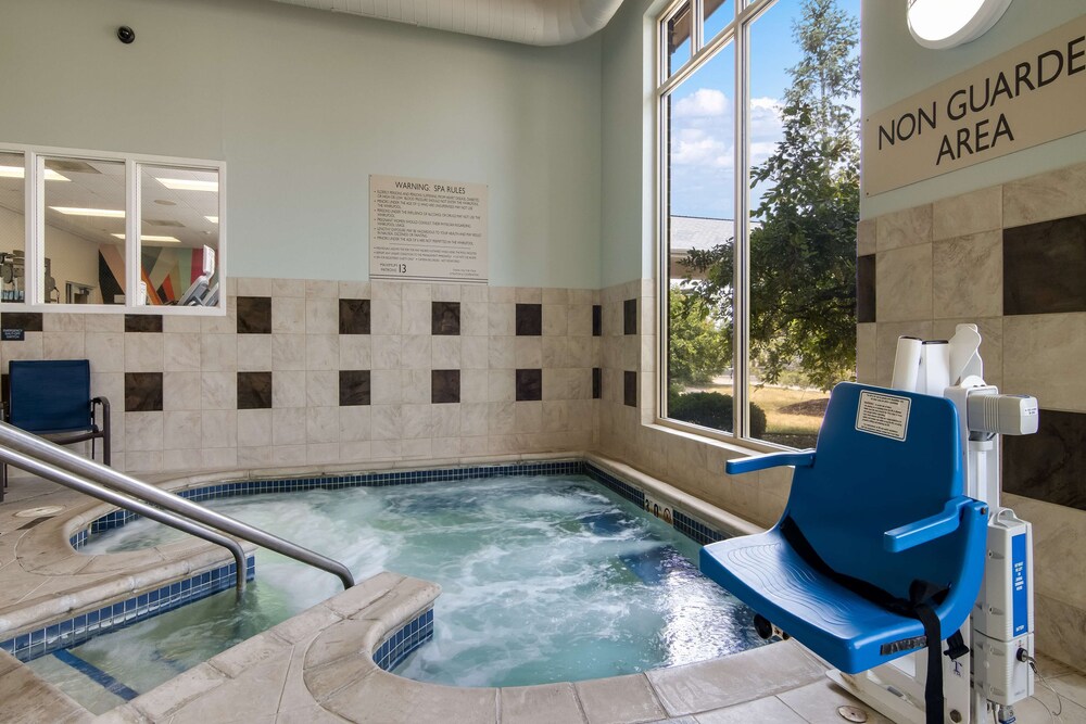 Hilton Garden Inn Madison West Middleton - photo 42