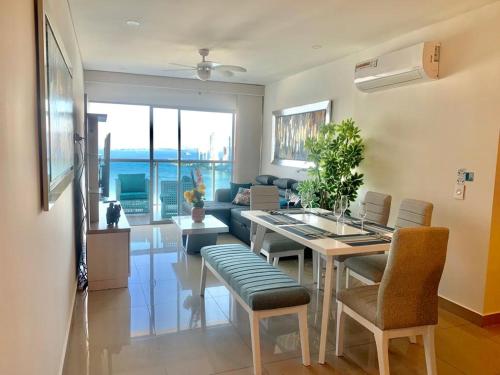 19Th Floor Luxury Apartment Bay View Cartagena — 4-Star Luxury Hotel in Cartagena, Colombia