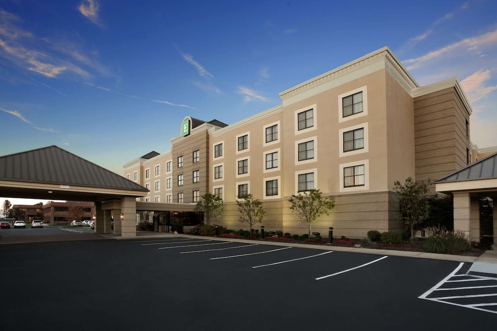 Embassy Suites by Hilton Cleveland Beachwood - photo 31