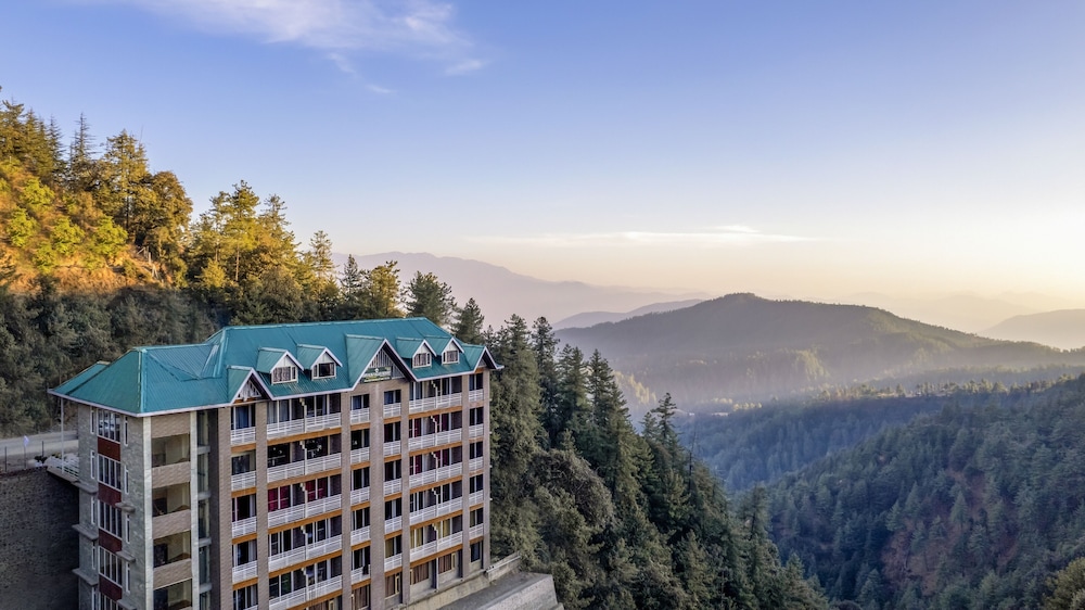 Sterling Shivalik Chail in Chail, India