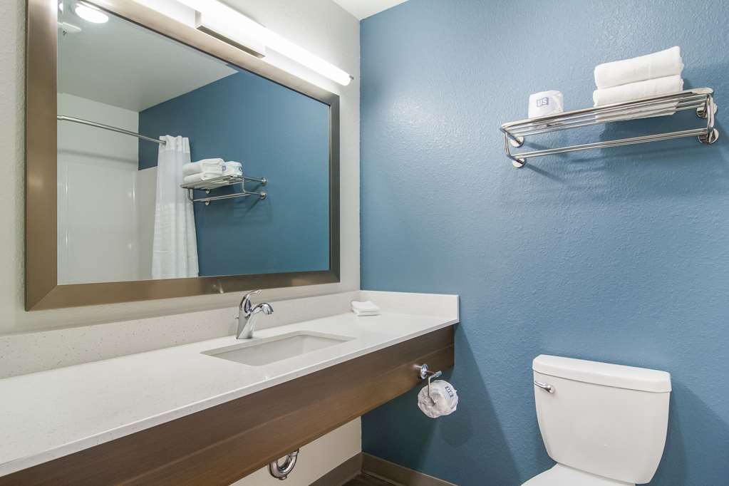 WoodSpring Suites Jacksonville Baymeadows - photo 33