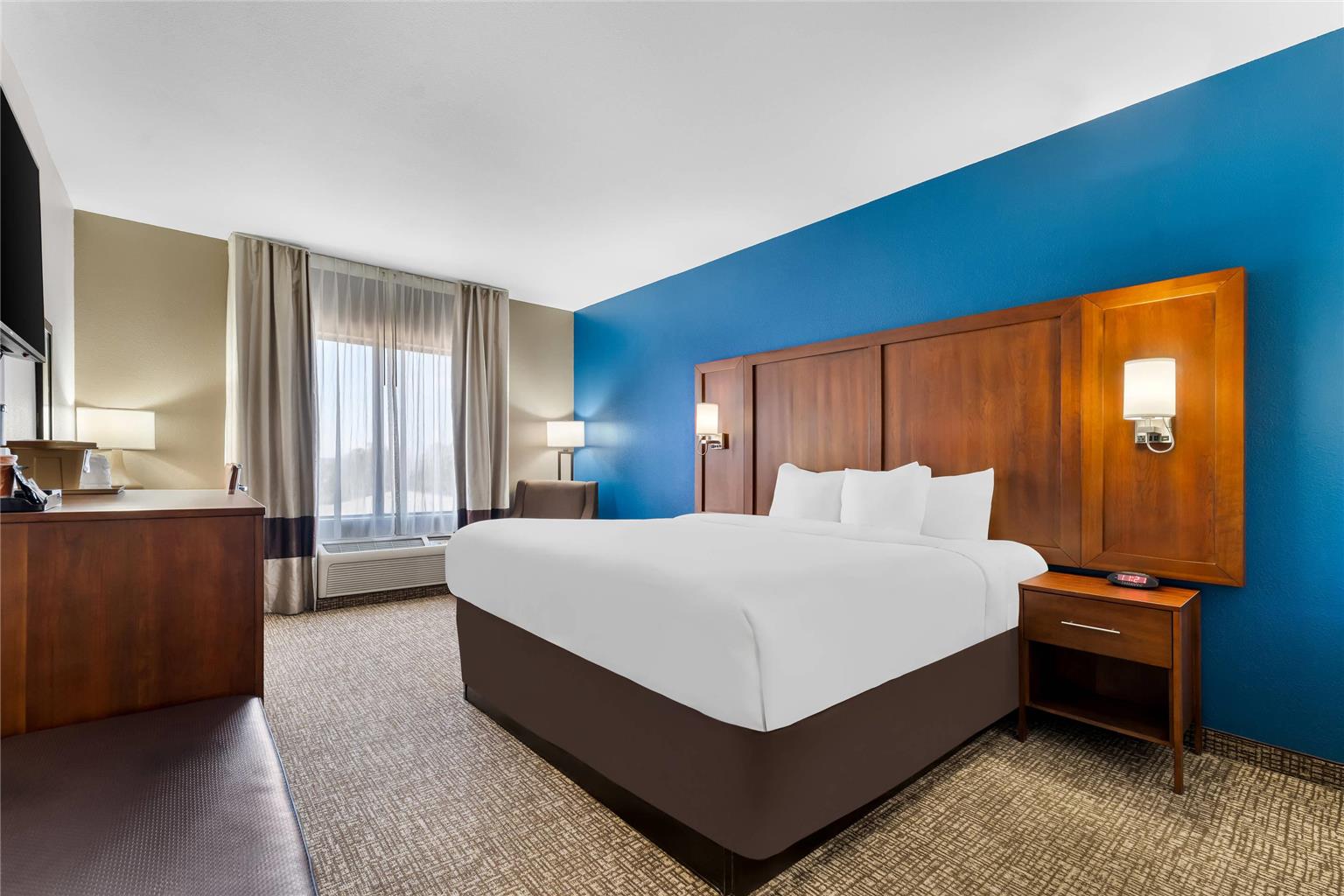 Comfort Inn & Suites Near Fort Gordon - photo 16