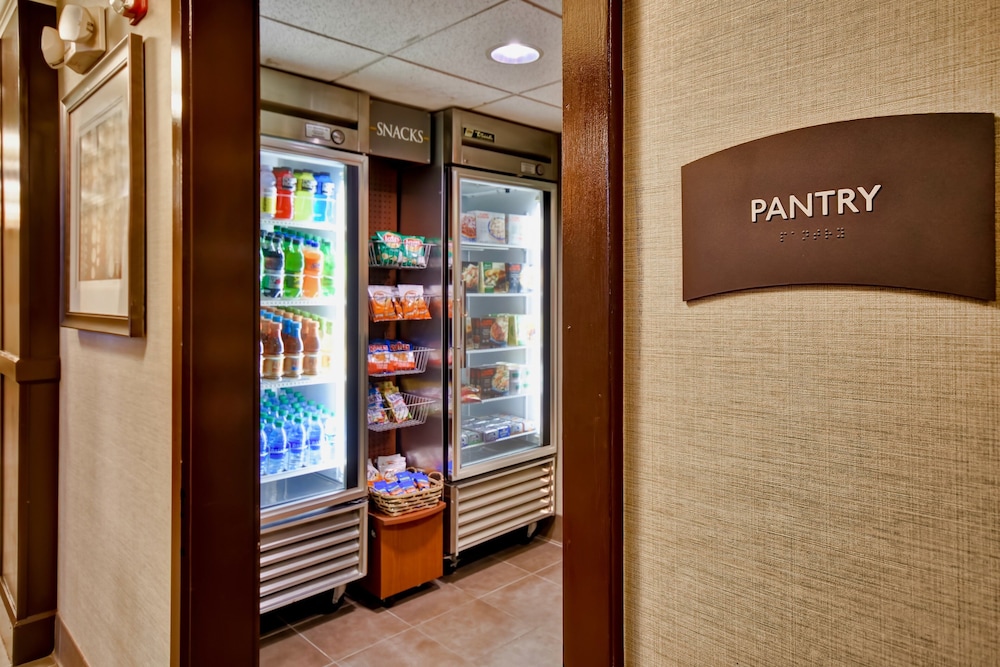 Staybridge Suites Middleton Madison West by IHG - photo 37