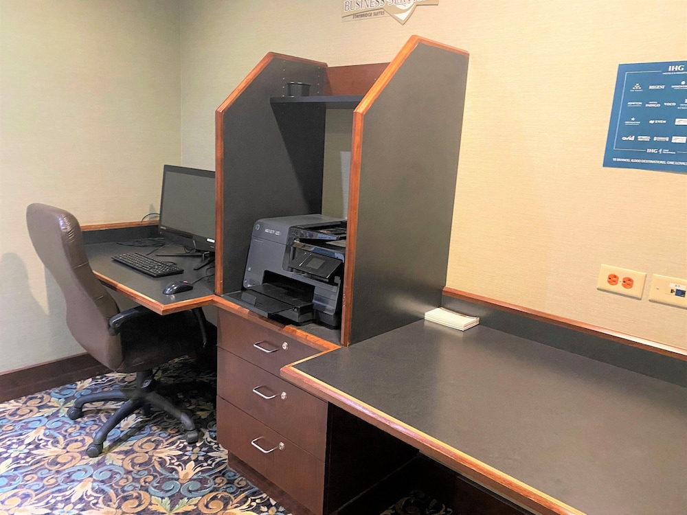 Staybridge Suites Great Falls by IHG - photo 73