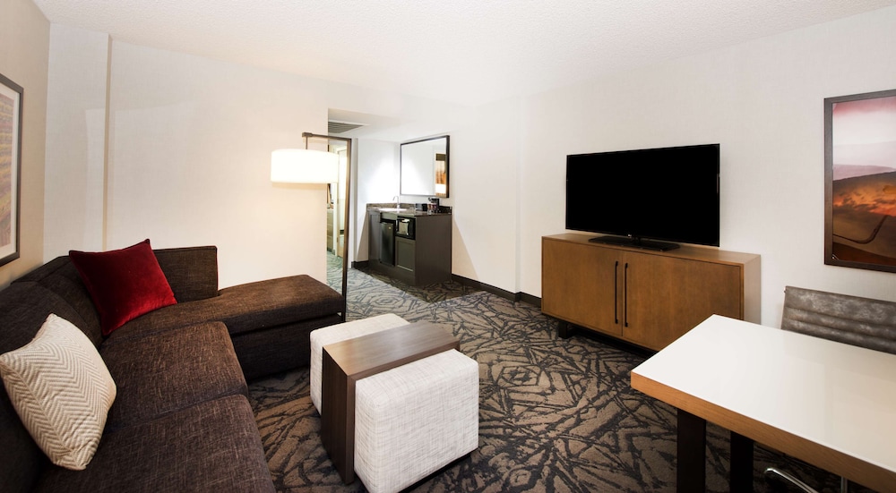 Embassy Suites by Hilton Walnut Creek - photo 17