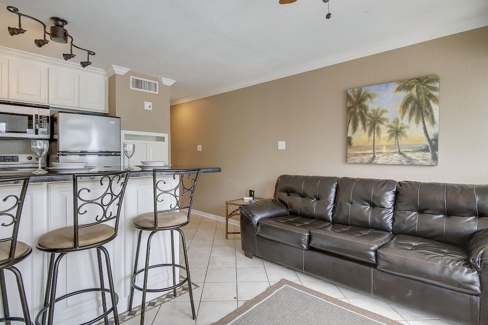 Seascape 2105 Hotel Room in Galveston, United States