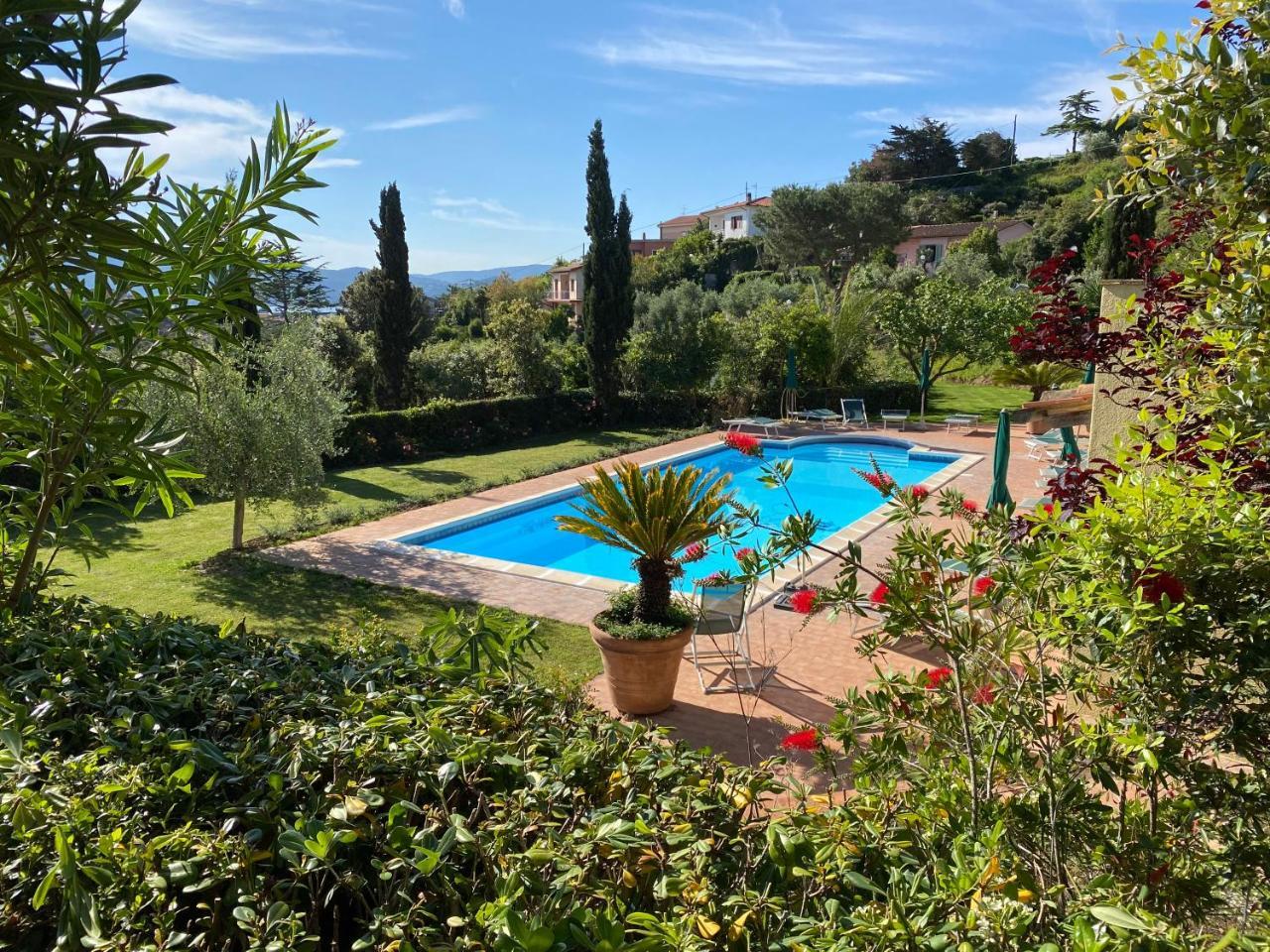 Belvedere Residenza Mediterranea — 4-Star Luxury Hotel in Portoferraio, Italy