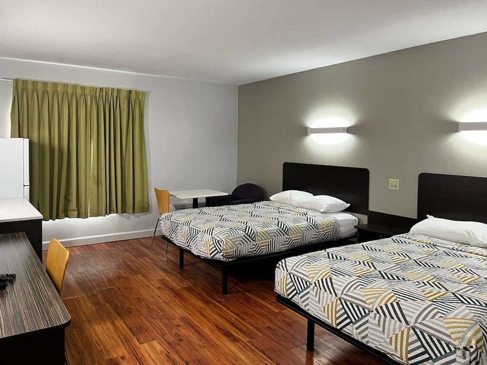 Studio 6 Suites Springfield OH - photo 4