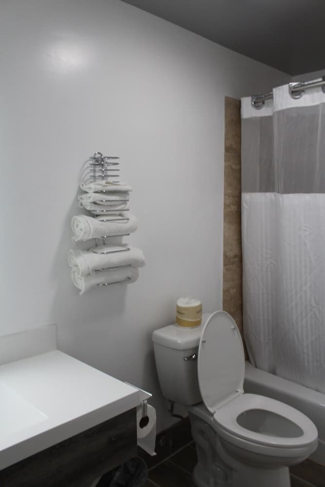 Erth Inn By Aga Los Angeles - photo 14