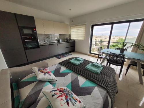 1 Bedroom Apartment with a View — 4-Star Luxury Hotel in Saint John, Malta