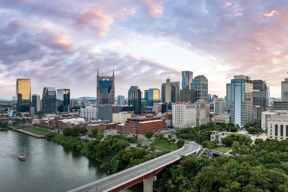 Hotel Indigo Nashville The Countrypolitan by IHG - photo 73