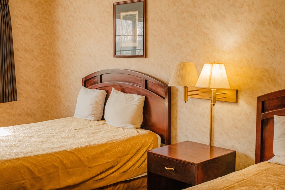 Colfax Inn - photo 25