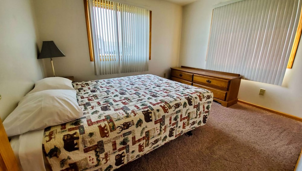 Jasper Ridge Inn Ishpeming - photo 92