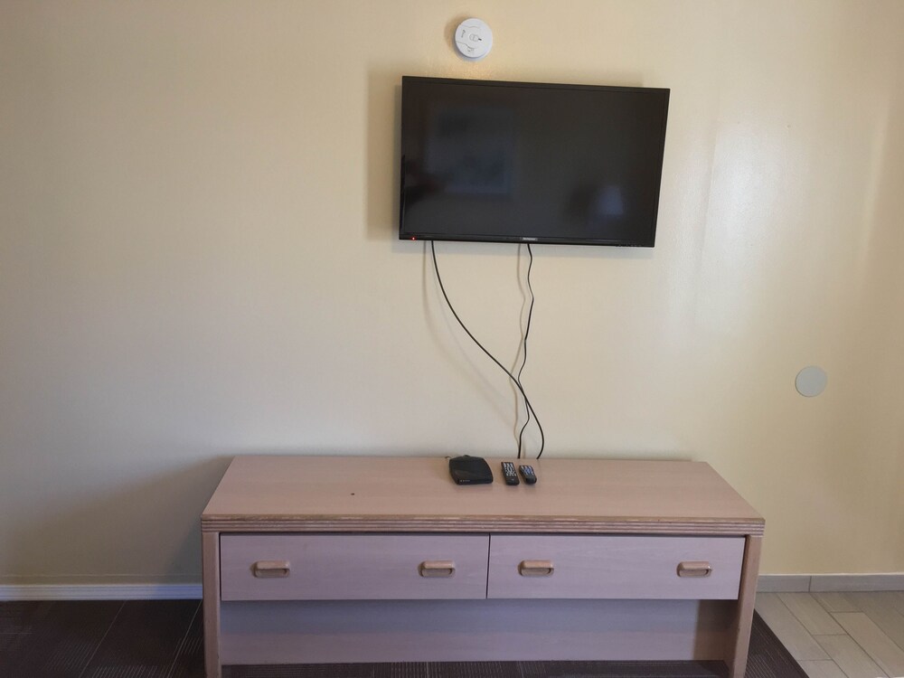 Bend Value Inn - photo 7
