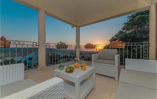 1 Bedroom Awesome Apartment In Kolan — 4-Star Luxury Hotel in Kolan, Croatia