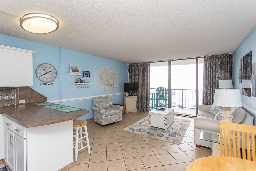 Royal Garden Resort 209 2 Bedroom Condo by RedAwning - photo 7