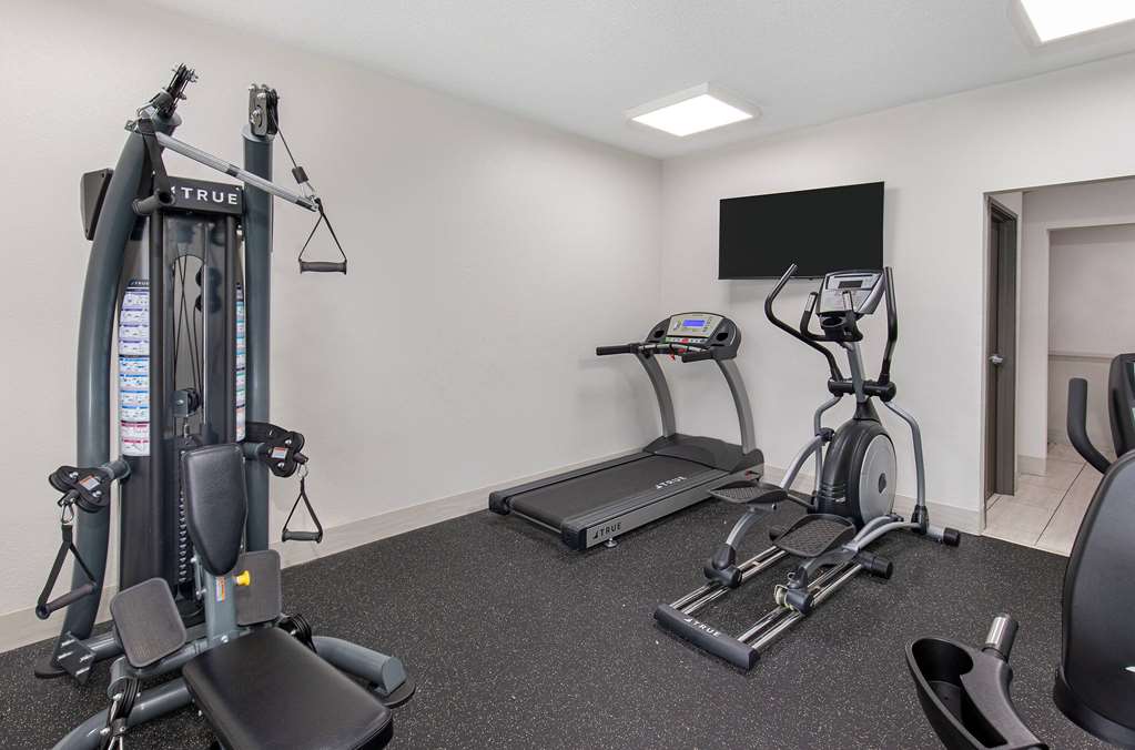 Baymont by Wyndham Hattiesburg - photo 24