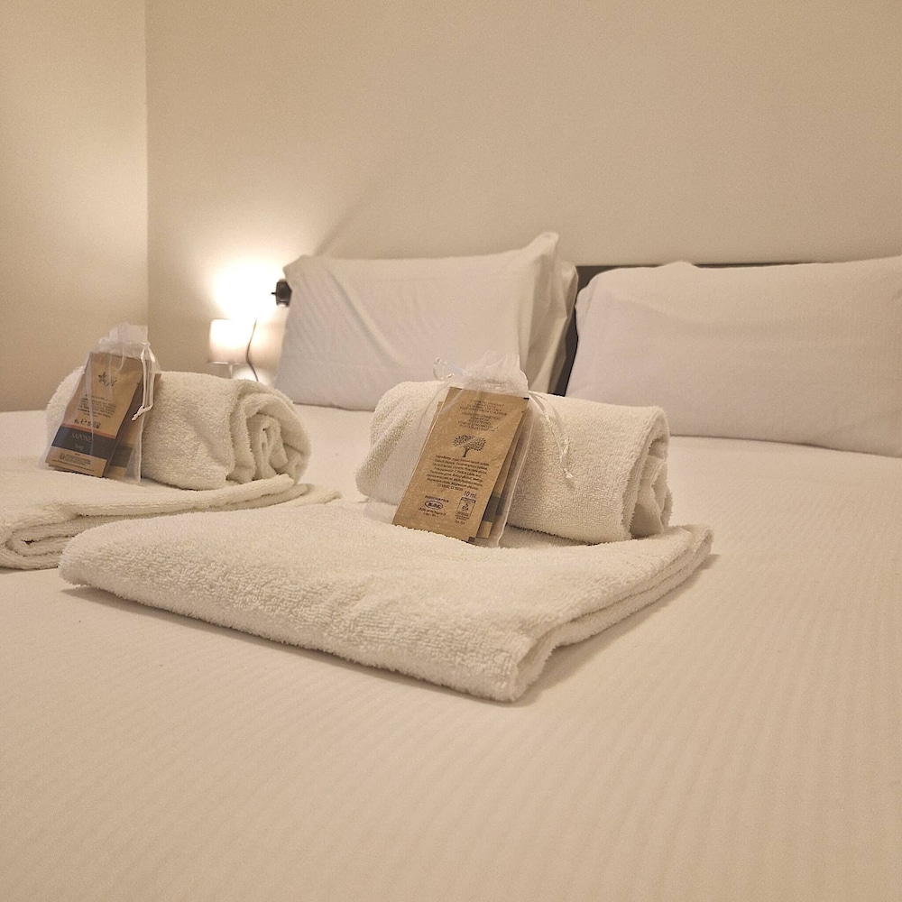 Charming Suite in Center Como — 4-Star Luxury Hotel in Como, Italy