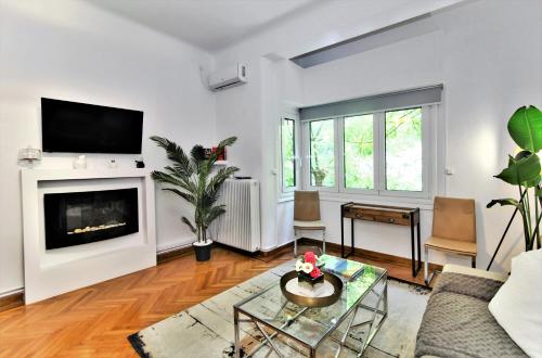 Kolonaki Jewel 1st floor feel like home properties — 4-Star Luxury Hotel in Athens, Greece