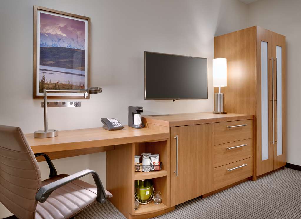 Hyatt Place Anchorage Midtown - photo 27