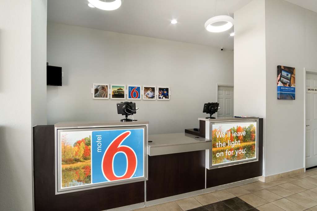 Motel 6 Lexington KY Airport - photo 22