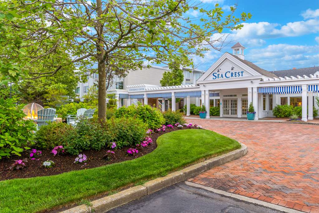 Sea Crest Beach Resort - photo 9