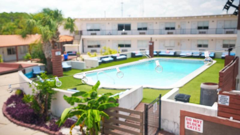 Banana Peel Resort - photo 51
