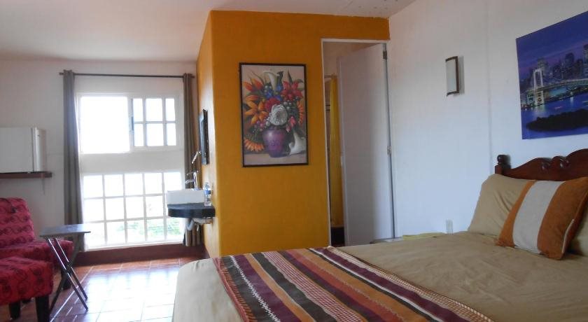 Hotel y Bungalows Monteverde — Playa De Chachalacas — photo 3