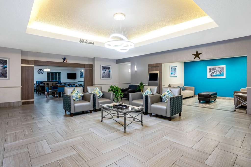 La Quinta Inn & Suites by Wyndham Conroe - photo 6