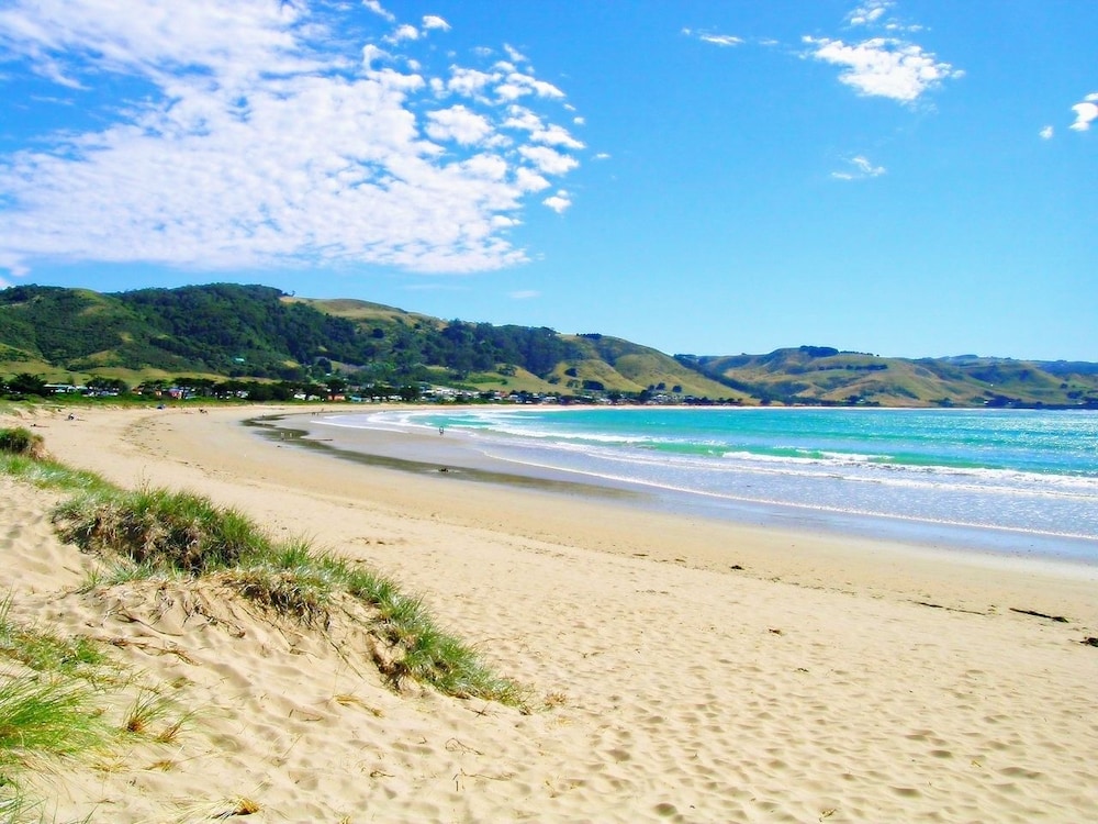 Rayville Boat Houses — 4-Star Luxury Hotel in Apollo Bay, Australia