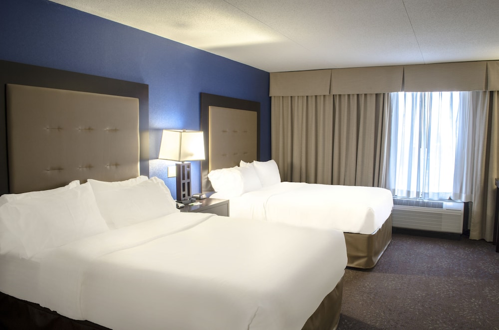 Holiday Inn Fargo by IHG - photo 21