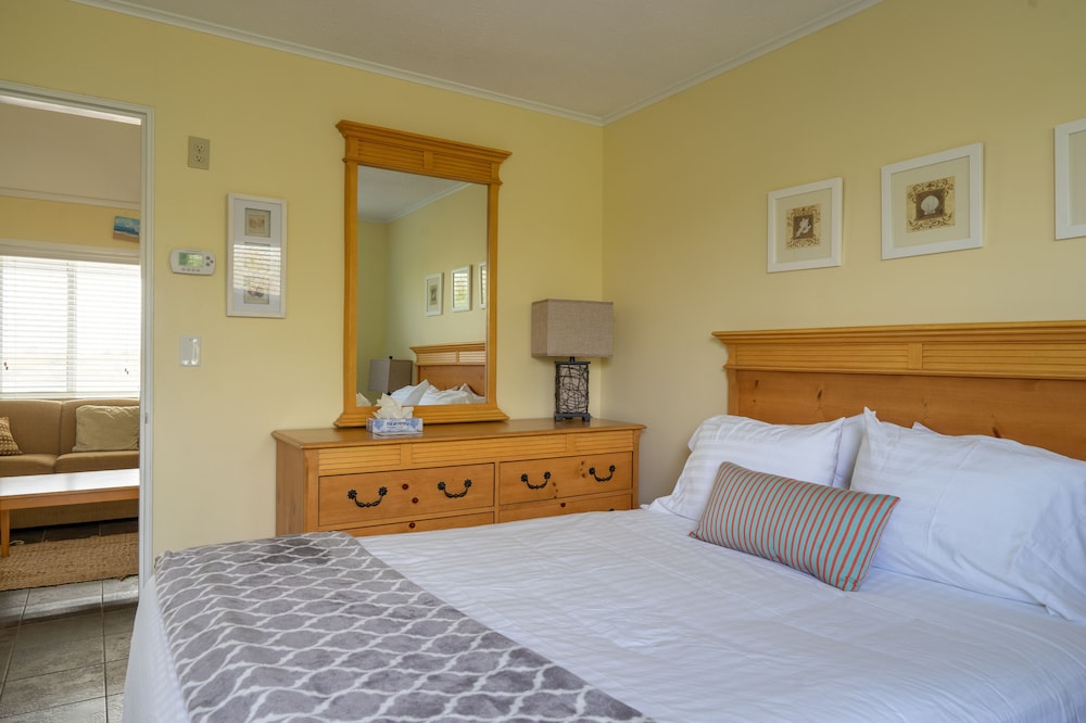 Driftwood Resort - photo 31