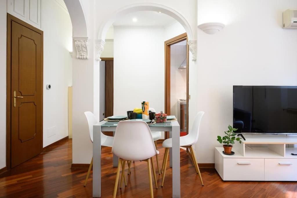 Vatican House — 4-Star Luxury Hotel in Rome, Italy