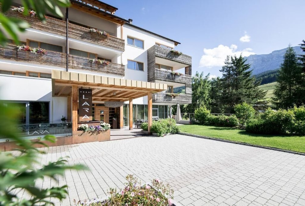 Alpine Hotel Ciasa Lara in Badia, Italy