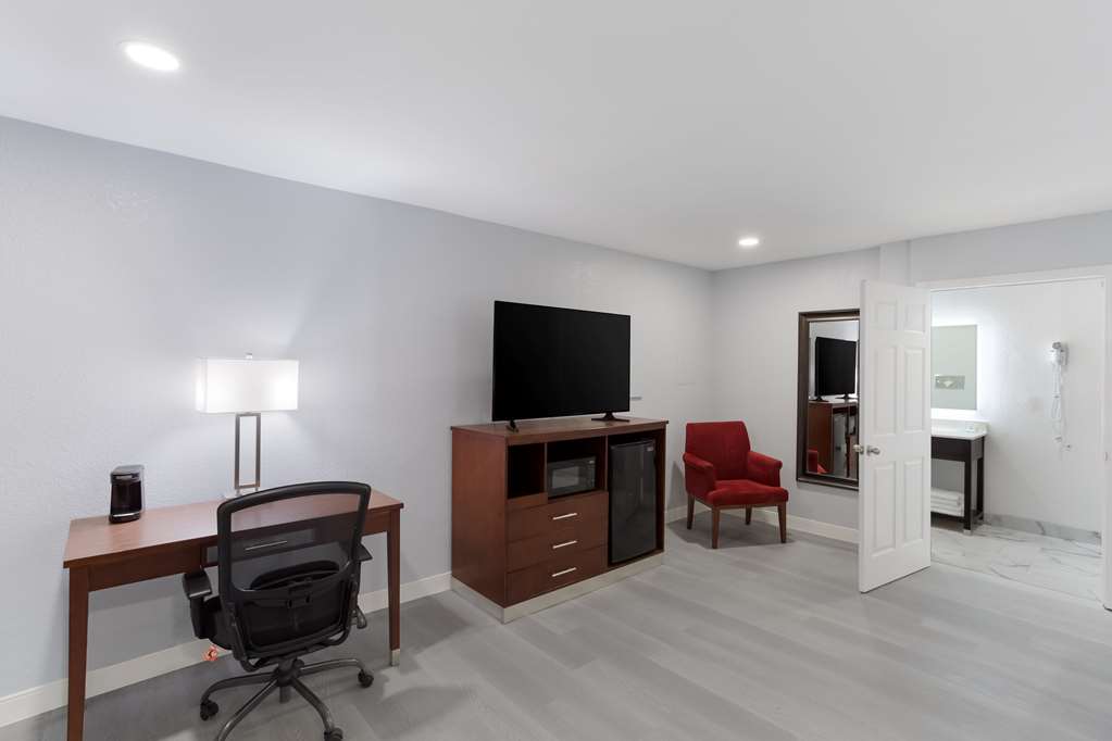 Quality Inn Redding near I 5 - photo 31