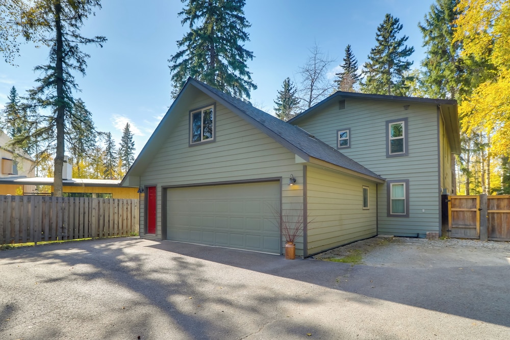 5 Mi to Whitefish Resort: Getaway w Shared Patio - photo 16