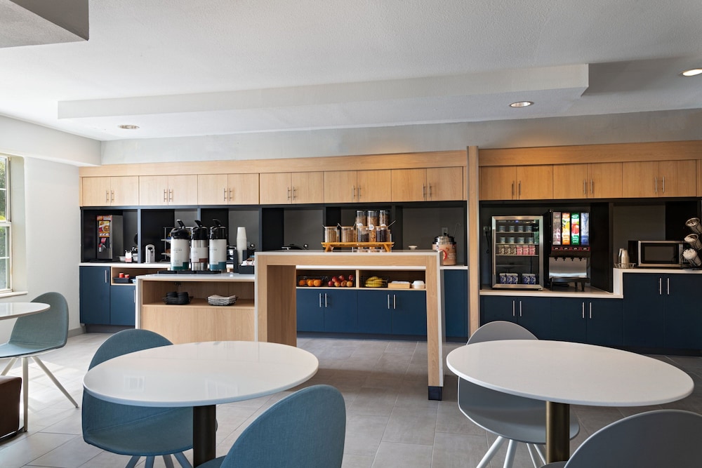TownePlace Suites by Marriott College Station - photo 21