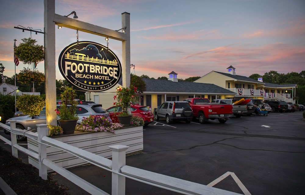 Footbridge Beach Motel — Ogunquit