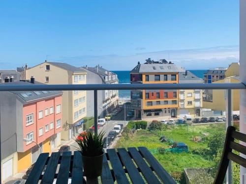 Apartamentos Lamarosa Playa Urbana — 4-Star Luxury Hotel in Cangas Do Morrazo, Spain