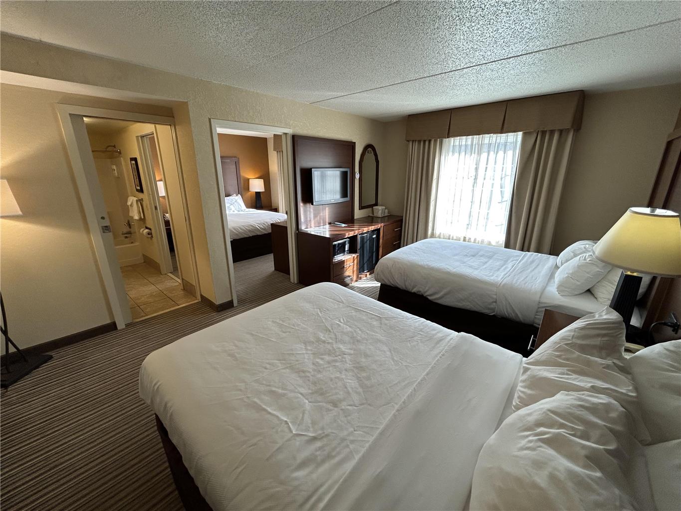 Best Western Chocolate Inn at the Park - photo 20