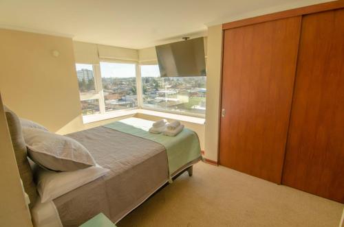 Edificio Borde Plaza familiar 5 personas con estacionamiento exclusivo — 4-Star Luxury Hotel in Temuco, Chile