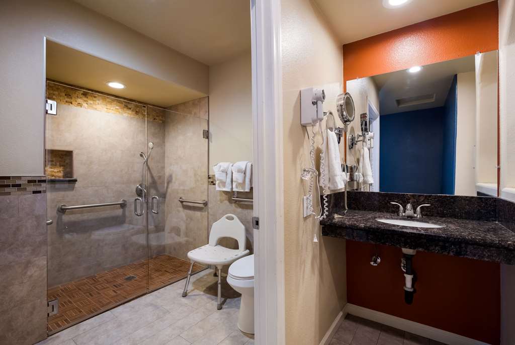 Rodeway Inn near Coachella - photo 14