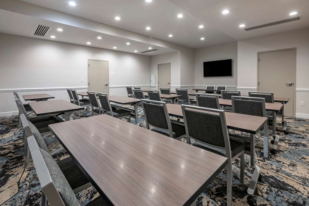 Best Western Plus Lakeland - photo 28
