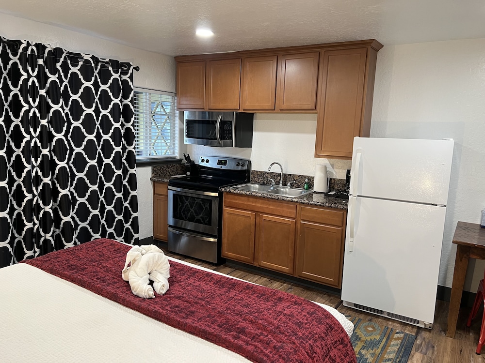 Heavenly Inn - photo 26
