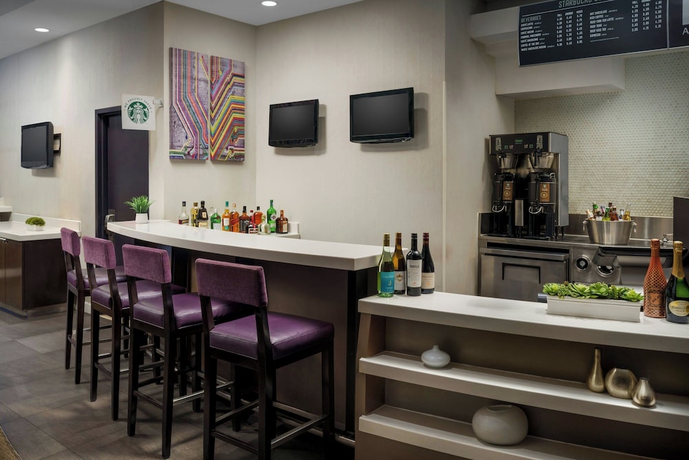 Courtyard by Marriott New York Manhattan Times Square - photo 41