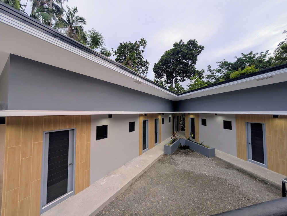 The Canyoneer Inn — hotel in Alegria