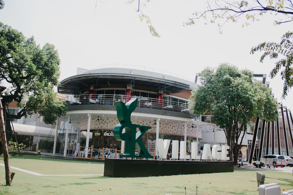 Weeping Willow Sukhumvit 26 Hostel