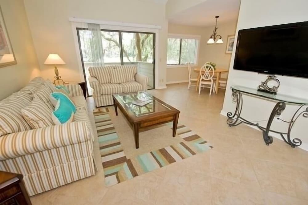 2344 Racquet Club at The Sea Pines Resort Hilton Head Island - photo 4